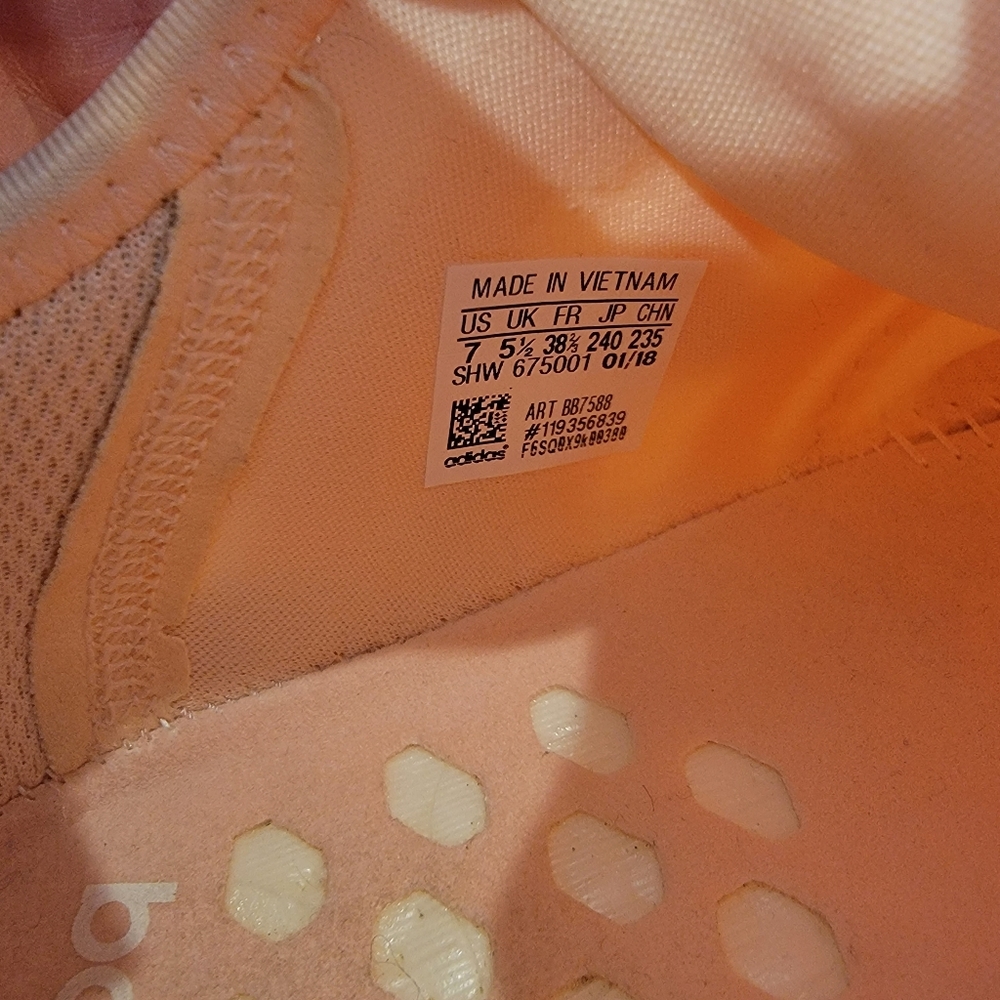 Adidas Boost NMD_R1 'PINK GUM' Style BB7588 Size 7 - Picture 5 of 16